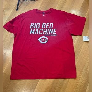 Men’s Cincinnati Reds Red T-Shirt New With Tags Size 4X
